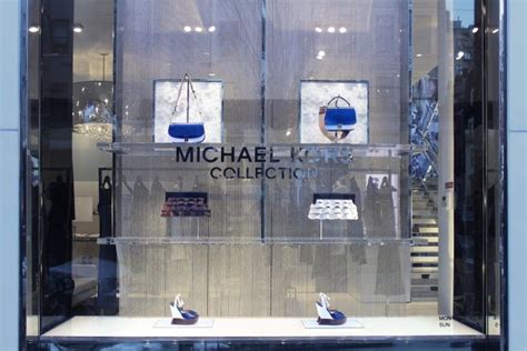 vitrine michael kors séoul